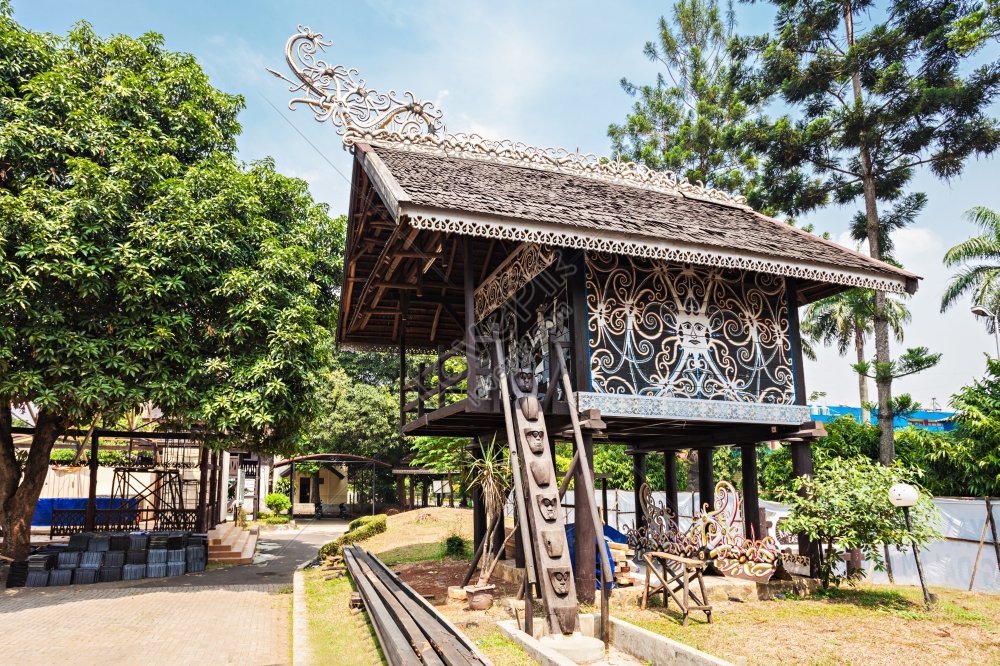 Taman Mini Indonesia Indah Isang Libangan Na Nakatuon Sa Kultura Sa