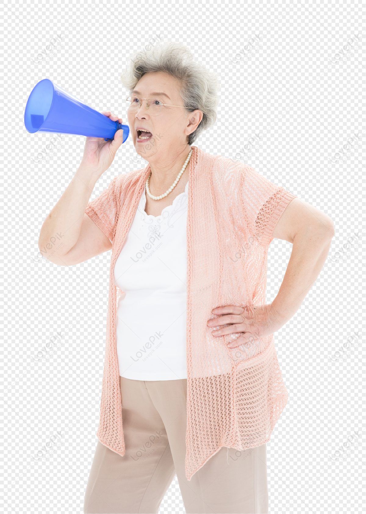 Почему бабушка кричит. Бабка кричит. Бабушка орёт в телефон. Орущая бабка на прозрачном фоне.