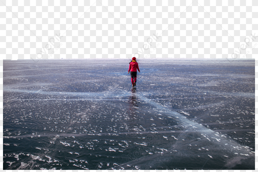 Человек идет по льду. По тонкому льду арт. Девушка идет по тонкому льду. Человек идет по тонкому льду. Песня за тобой пойду по тонкому льду