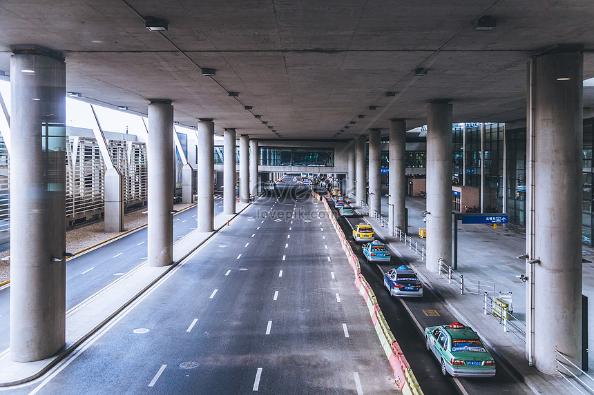 Airport Taxi Queue Waiting Area Picture And HD Photos | Free Download ...