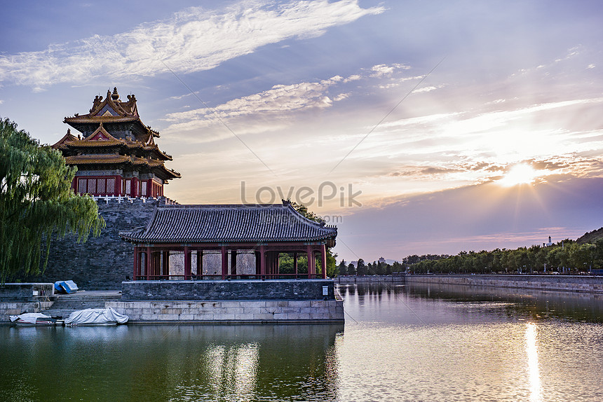 The Imperial Palace Watchtower Picture And HD Photos | Free Download On ...