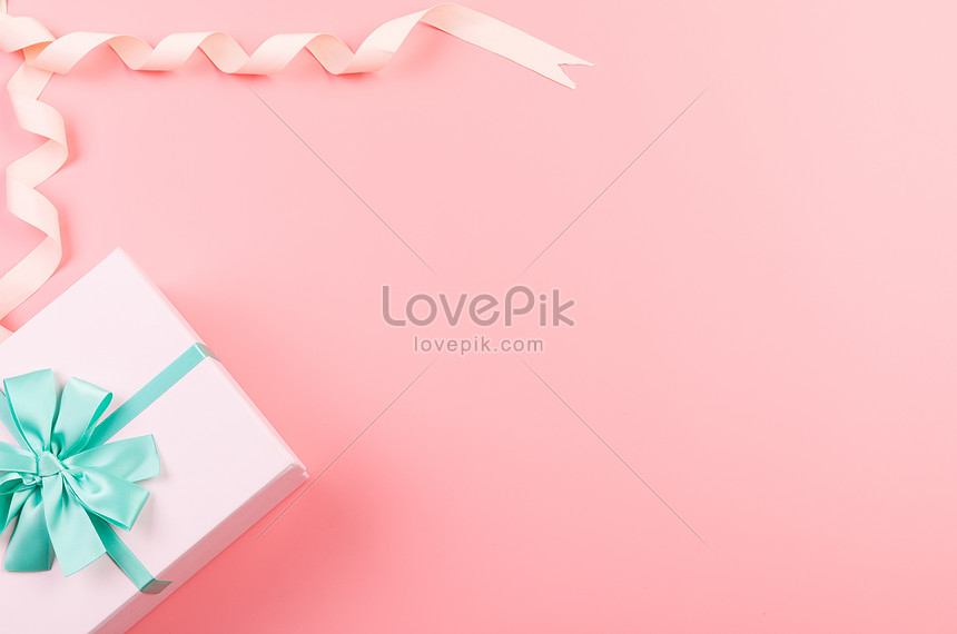 Hộp quà lưu niệm màu trắng hồng sẽ là món quà ý nghĩa và độc đáo cho những người mà bạn yêu thương. Với màu sắc tinh tế, thiết kế đẹp mắt và chất liệu chắc chắn, hộp quà lưu niệm màu trắng hồng sẽ mang lại niềm vui và hạnh phúc cho người nhận. Hãy xem ngay hình ảnh liên quan để cảm nhận thêm sự độc đáo của chiếc hộp này nhé!
