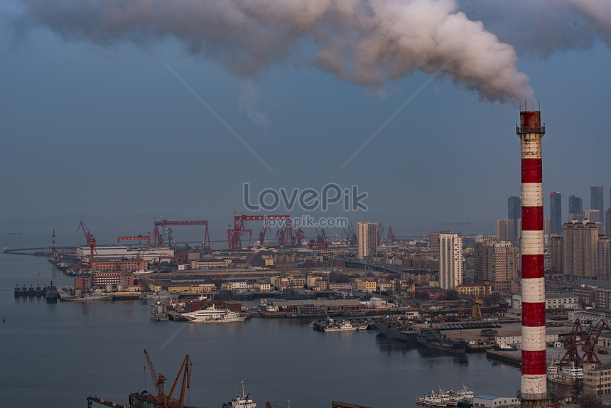 Port Of Dalian Picture And HD Photos | Free Download On Lovepik