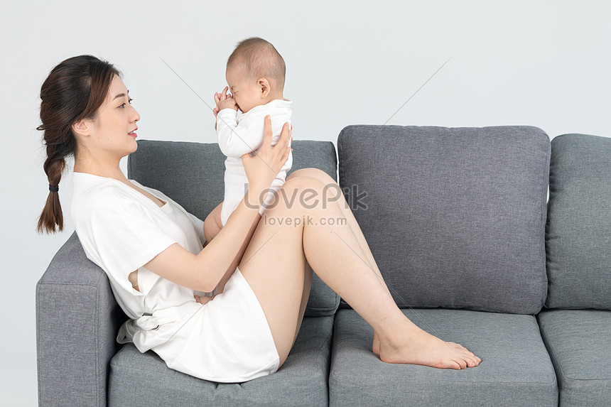 Maternal And Infant Maternal Love Picture And HD Photos | Free Download ...