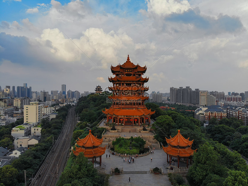 Yellow Crane Tower A Landmark In Wuhan Picture And HD Photos | Free ...