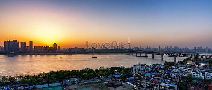 武漢城市夜景長江大橋 照片