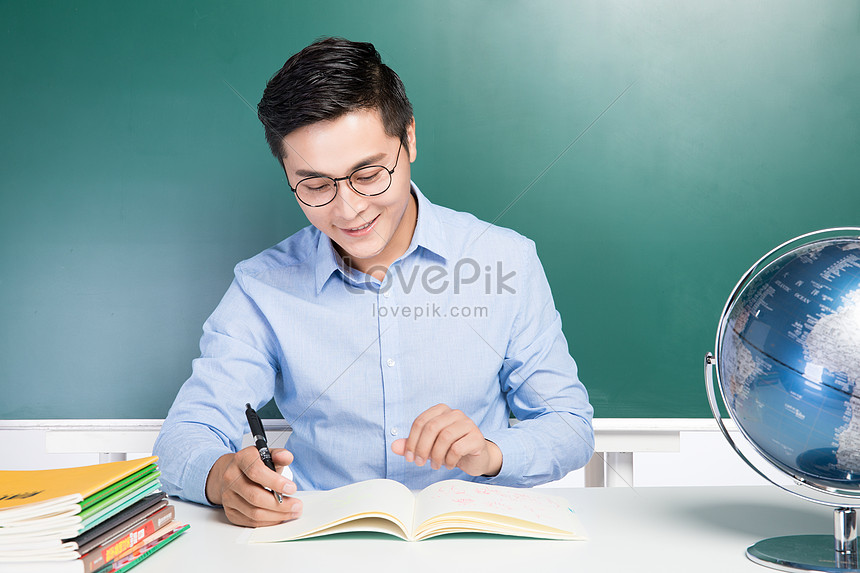 Male Teachers Class Image Picture And HD Photos | Free Download On Lovepik