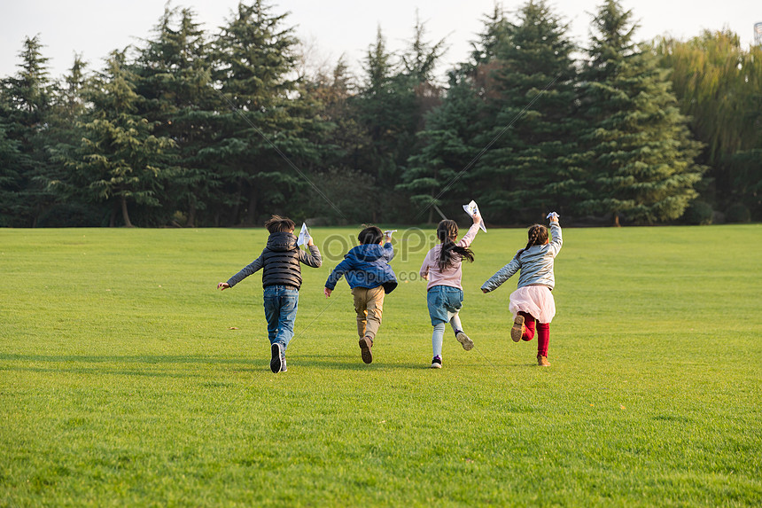 Happy Childhood Children Playing With Paper Airplanes Picture And HD ...