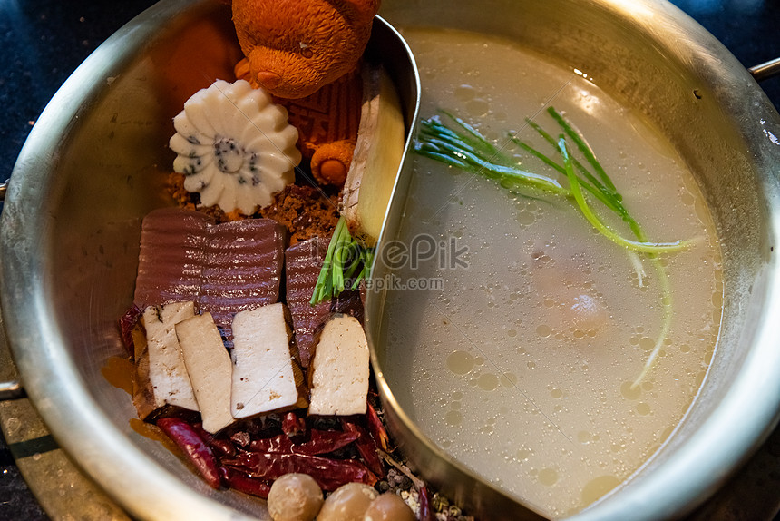 Hot Pot And Mandarin Duck Pot Picture And HD Photos Free Download On