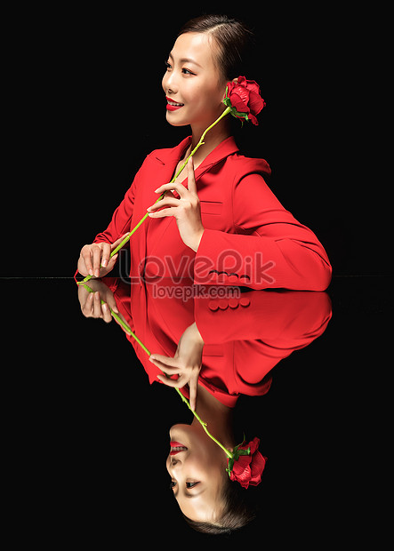 Red Suit Beauty And Rose Picture And HD Photos | Free Download On Lovepik