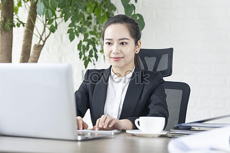 Successful Womens Business Office Picture And HD Photos | Free Download ...