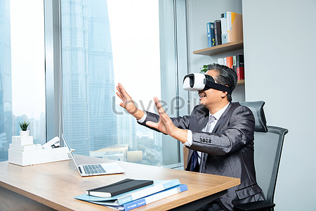 Work Rest Business Men Use Vr Picture And HD Photos | Free Download On  Lovepik