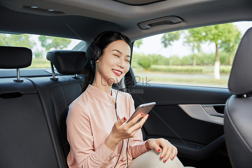 Beautiful Girl Sitting In The Car Listening To Music Picture And HD ...