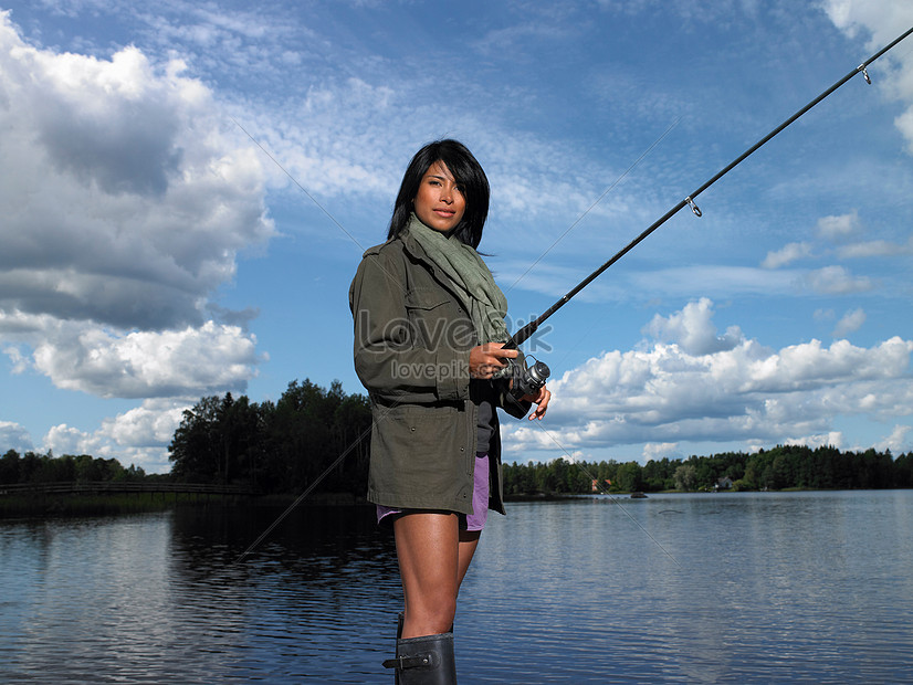 Woman Fishing Picture And HD Photos | Free Download On Lovepik