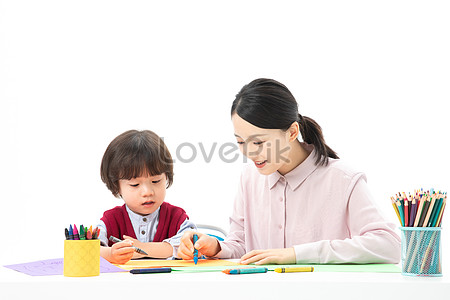 Child Preschool Teacher Takes Students To Draw, Child Drawing, Child ...