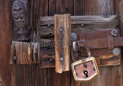 Padlock Door Images, HD Pictures For Free Vectors & PSD Download ...