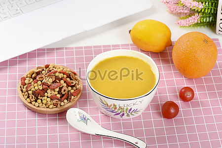 Коммерческий завтрак ягоды годжи stock pictures. & изображений