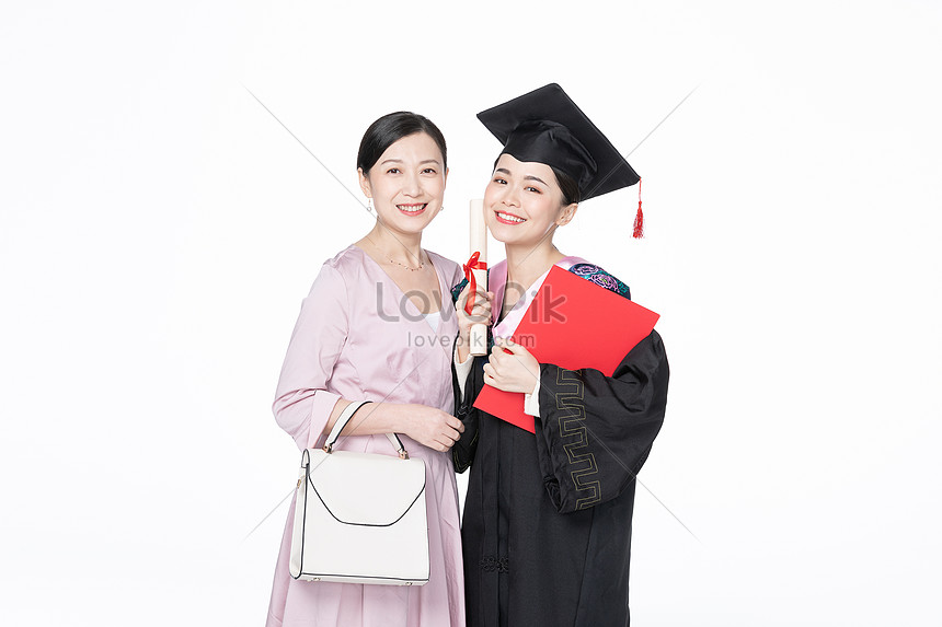 Mother And Daughter Celebrate Daughter Graduation Picture And HD Photos ...