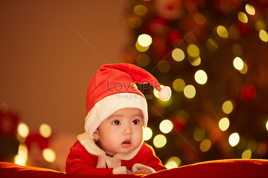 Lindo Bebé Con Ropa De Navidad En Navidad Foto | Descarga Gratuita HD  Imagen de Foto - Lovepik
