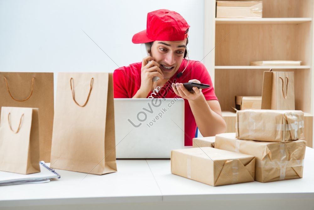 Call Center Worker At Post Office Parcel Distribution Center Photo ...