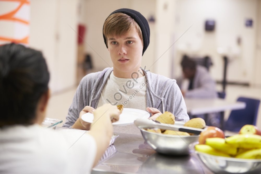 Kitchen Serving Food In Homeless Shelter Picture And HD Photos Free   Lovepik Kitchen Serving Food In Homeless Shelter Image 352032985 