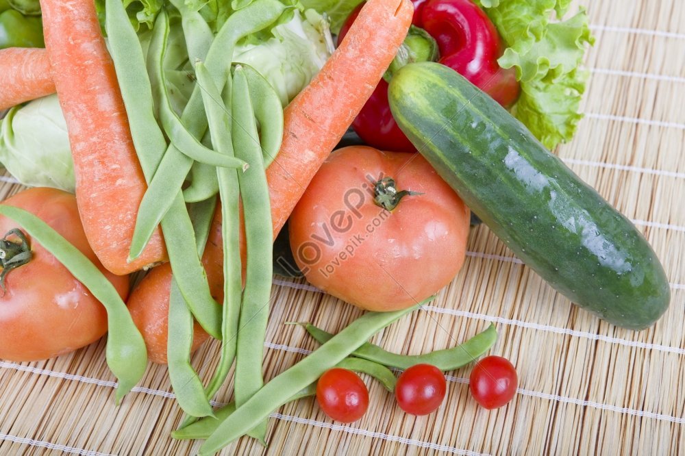 Foto Di Verdure Fresche Poste Su Un Tavolo Di Legno Immagine Gratis, Foto download  su Lovepik