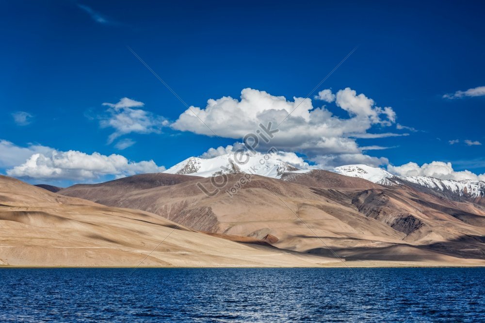 Beautiful Lakes in Himalayas презентация