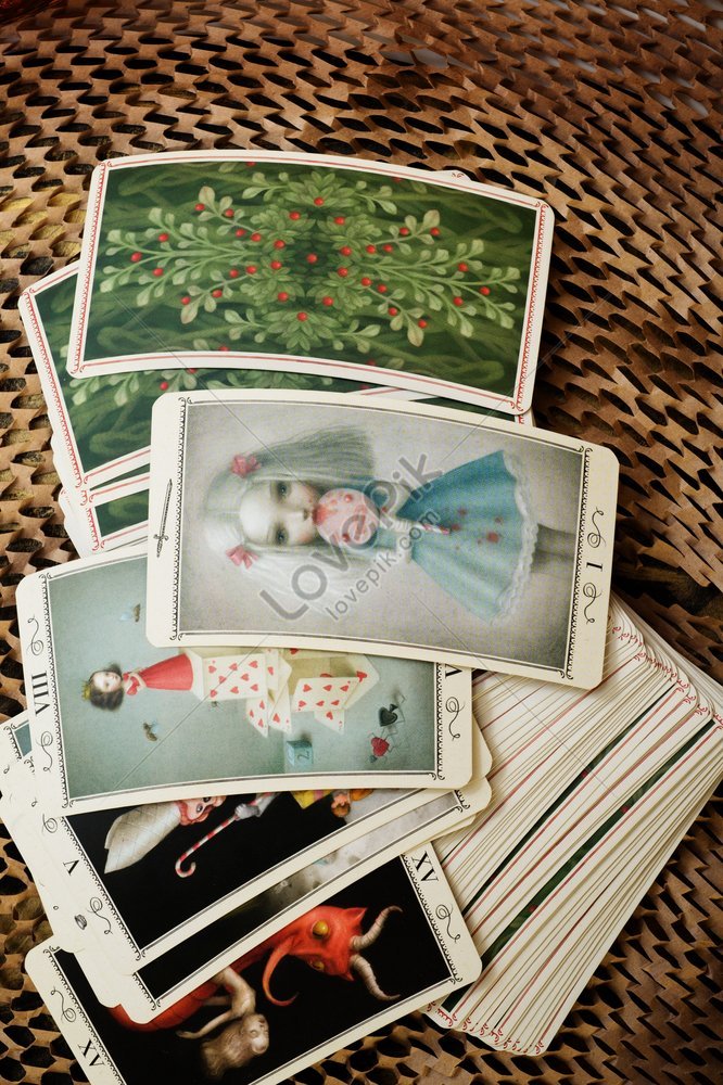 Close Up Photo Of A Tarot Divination Card Set Picture And HD Photos ...