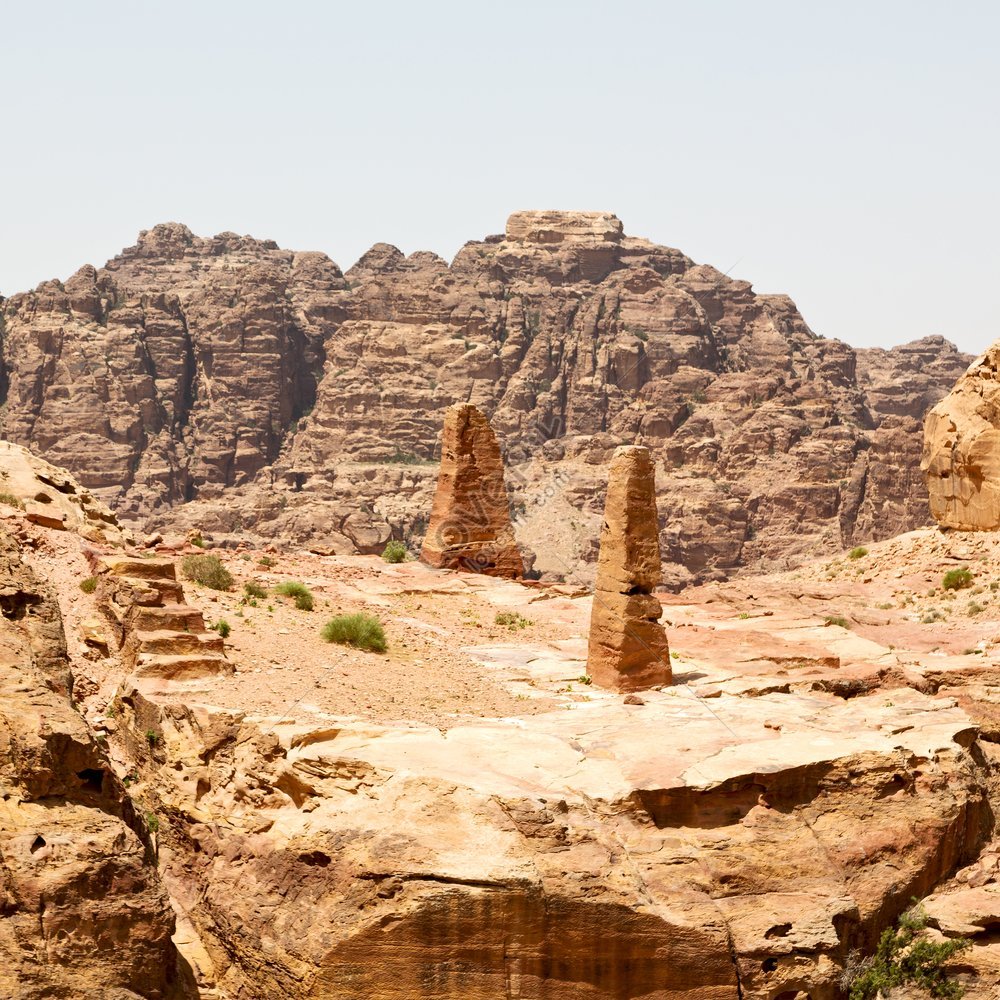 к низкому фотоОт высокого разрешения к фото с низким разрешением  изображение_Фото номер 352409195_ Формат изображения_ru.lovepik.com