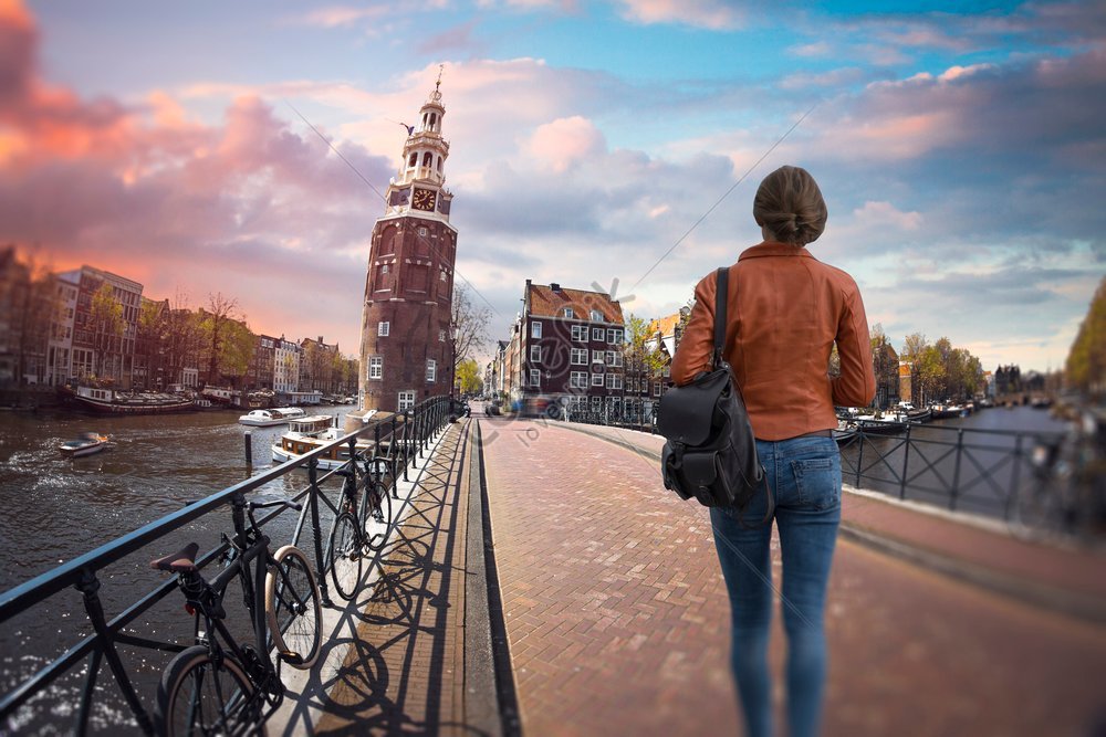 Along the bridge. Петербург создан для прогулок. Образы для прогулки по Питеру летом.