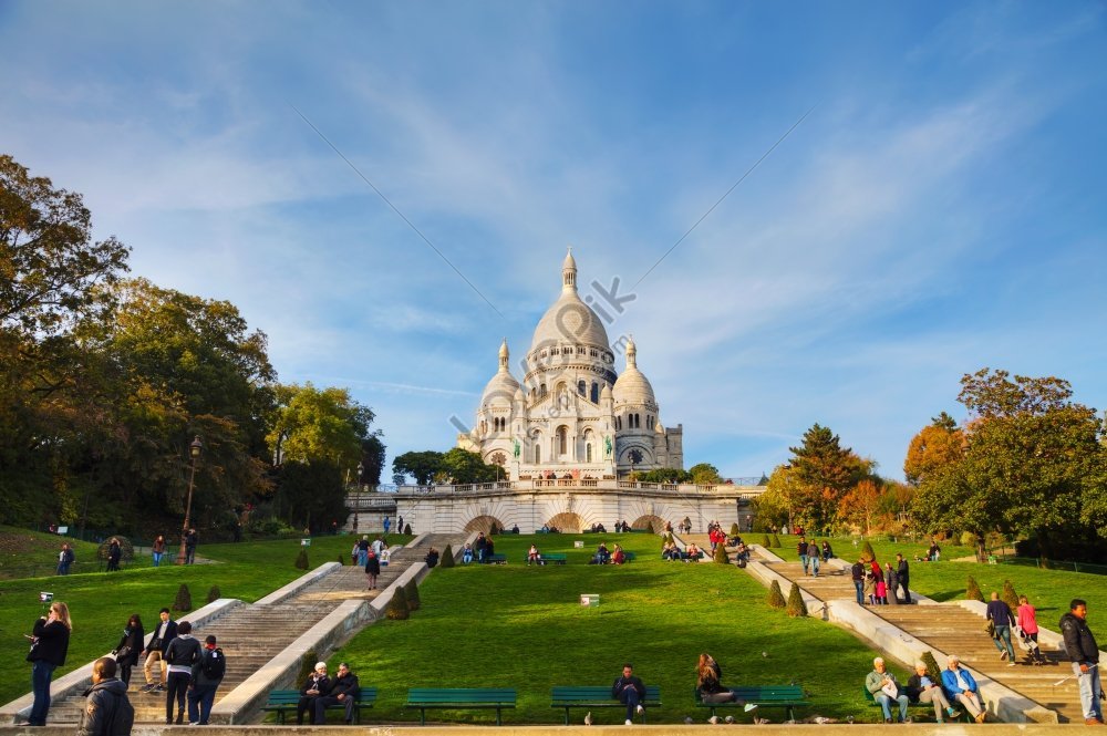 Sacre coeur Paris одежда