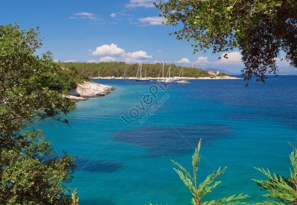 photo of yachts in fiscardo kefalonia island, sky, sea, resort HD Photo
