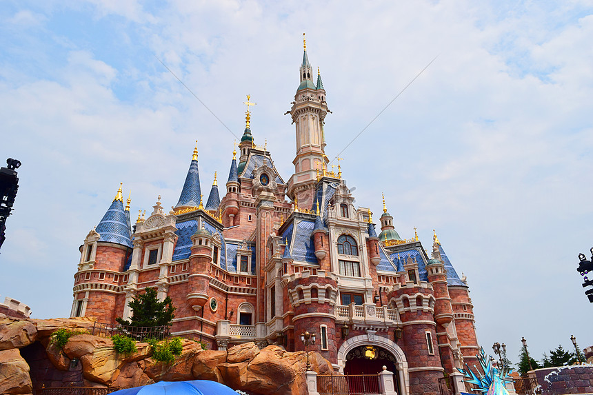 Shanghai Disney Paradise Under The Sun Picture And HD Photos | Free ...