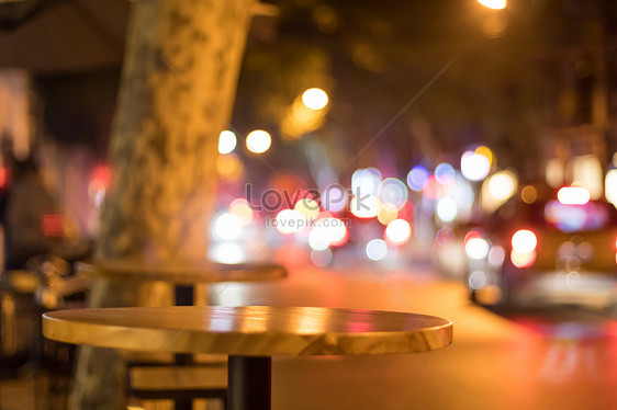 Vista A La Calle Del Bar En La Noche Imagen Descargar Prf