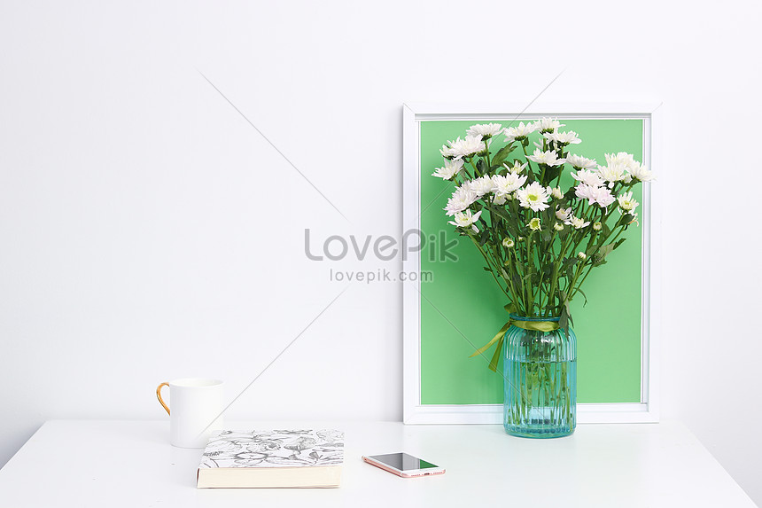 デスクトップ上の花と文房具イメージ 写真 Id Prf画像フォーマットjpg Jp Lovepik Com