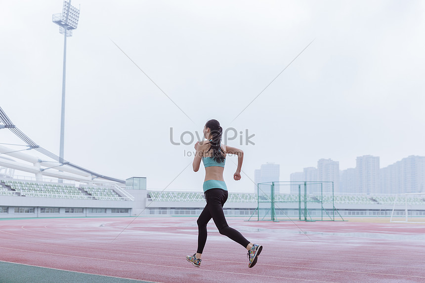 青少年活動 女性の遊び場 ランニングイメージ 写真 Id Prf画像フォーマットjpg Jp Lovepik Com