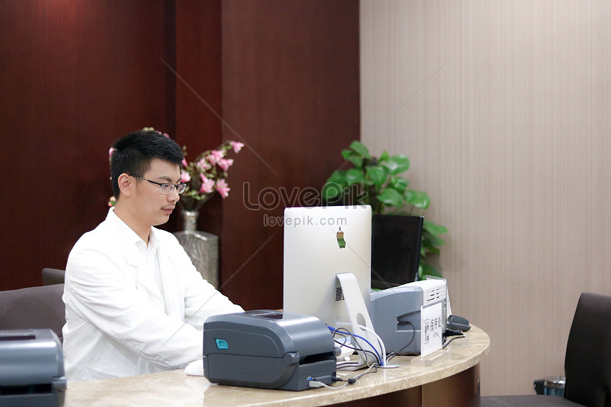 Front Desk Counselling For Medical Examination Photo Image Picture