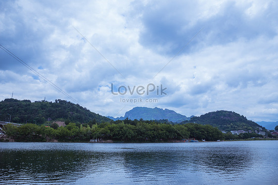 Background Basikal Di Pantai