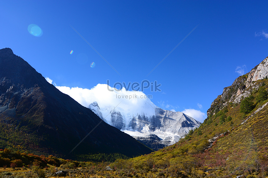 稻城亞丁雪山草甸天空河流風光圖片素材 Jpg圖片尺寸6000 4000px 高清圖片 Zh Lovepik Com