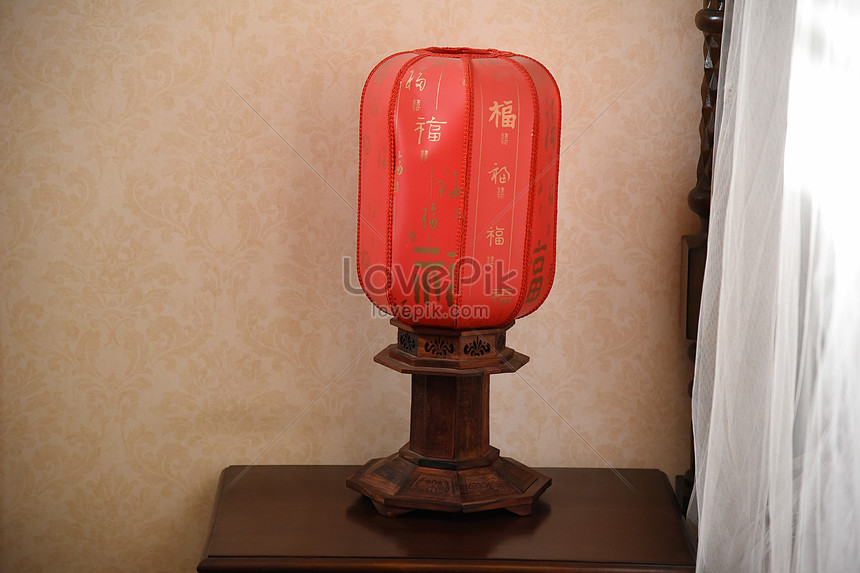 red bedside lamp