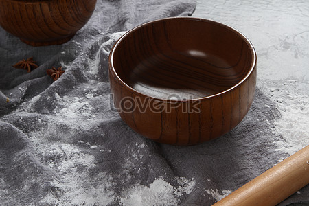 Download Japanese Style Wooden Noodles Bowl High Quality Wooden Noodles P Photo Image Picture Free Download 500482906 Lovepik Com Yellowimages Mockups