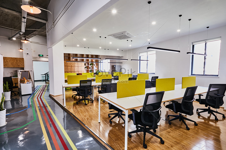 Business Center Joint Office Incubator Creative Park Office Photo Image Picture Free Download 500657041 Lovepik Com