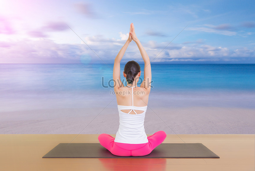 Tập Yoga không chỉ giúp bạn duy trì thể trạng mà còn giúp bạn tìm thấy bình an tinh thần. Và nếu bạn thích Yoga và biển thì hãy xem hình ảnh Yoga biển để cảm nhận sự kết hợp độc đáo này.