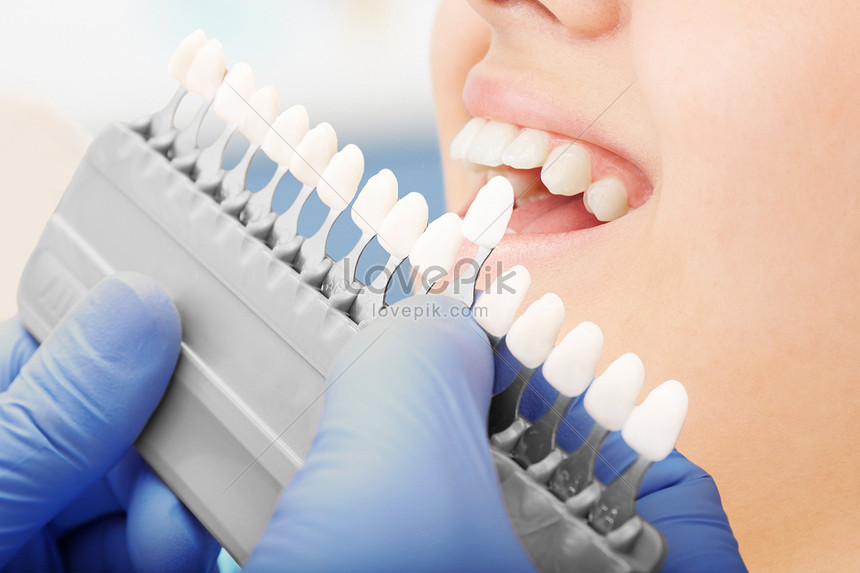 Look at the beauty of the dentist creative image_picture free download ...