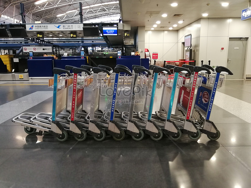 airport baggage trolley