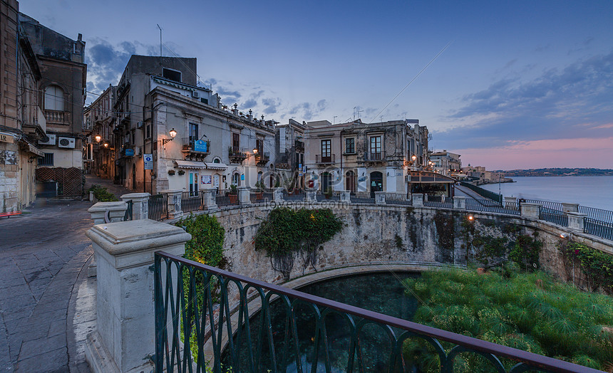 シラクーサ シチリア島 イタリアの有名な観光スポットイメージ 写真 Id Prf画像フォーマットjpg Jp Lovepik Com