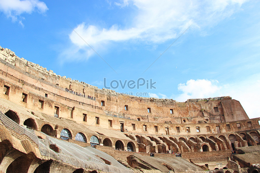 Latar Belakang Pembinaan Colosseum - Dio cassius seorang ahli sejarah