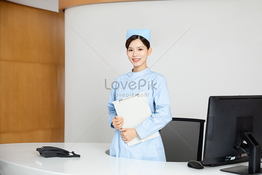 Hospital Front Desk Female Nurse Image Photo Image Picture Free