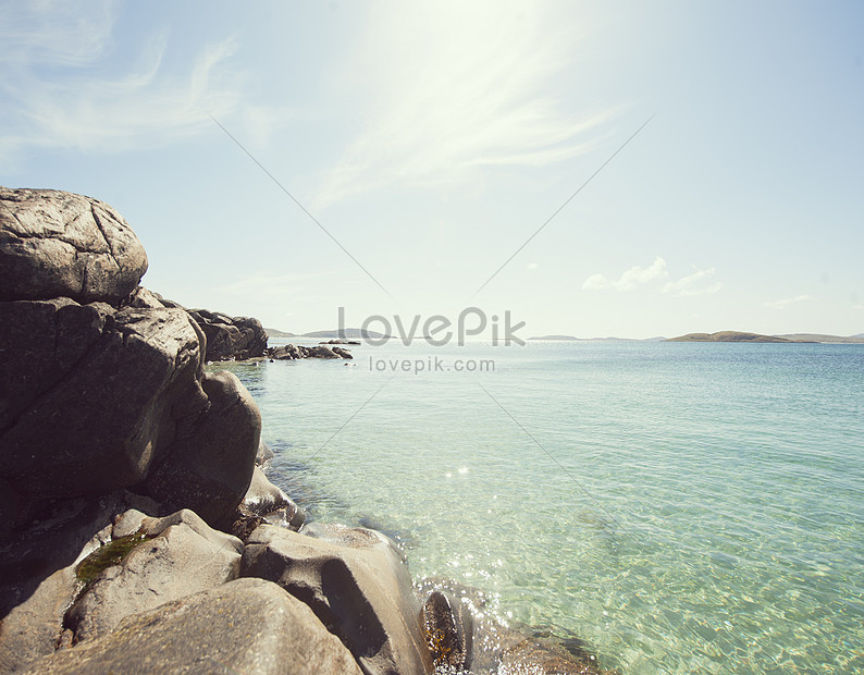 Mar Y Costa De Rocas Bajo El Sol En Barra Hebridas Escocia Descarga Gratuita Hd Imagen De Fotografia Lovepik