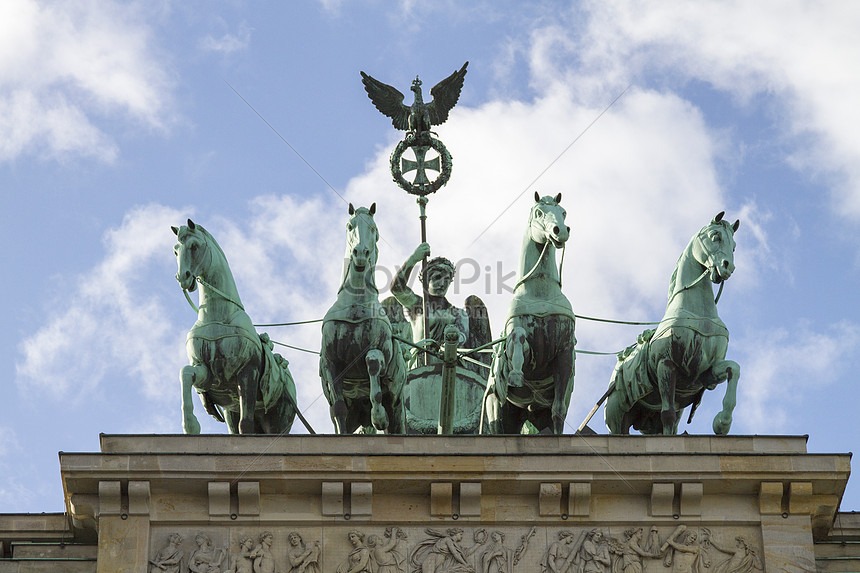 Brandenburg Gate Statue Berlin Germany Photo Image Picture Free Download Lovepik Com